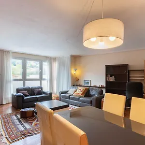 With Parking By Aston Apartamento Urduliz